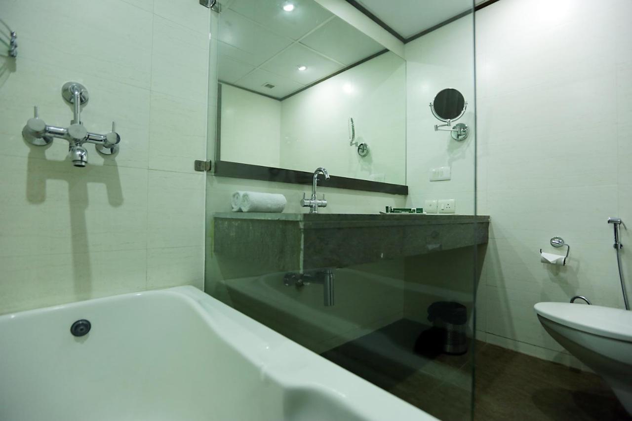 Hotel Arch Plaza - Near Yashobhoomi Convention Centre Dwarka New Delhi Exterior photo
